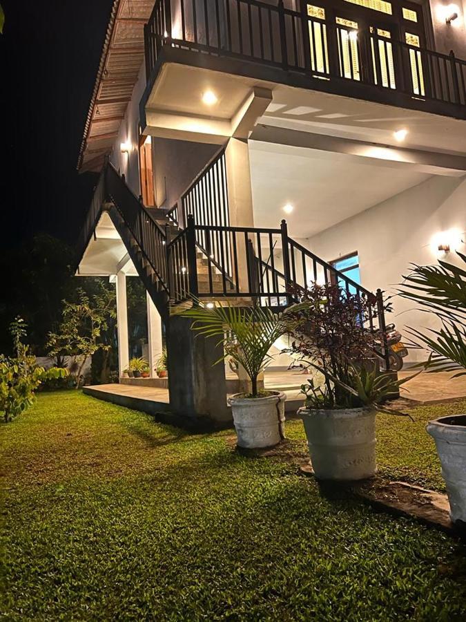 Theon Resort Anuradhapura Exterior foto