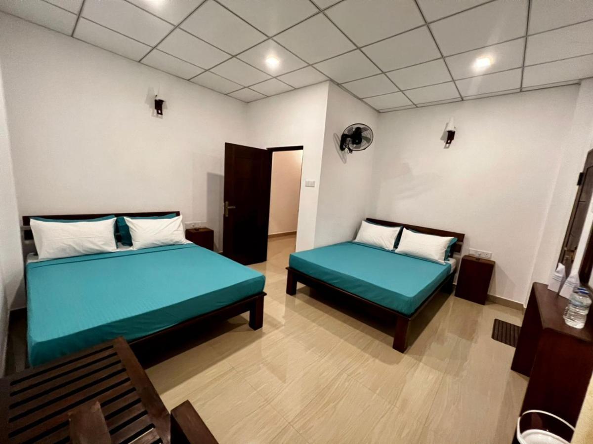 Theon Resort Anuradhapura Exterior foto